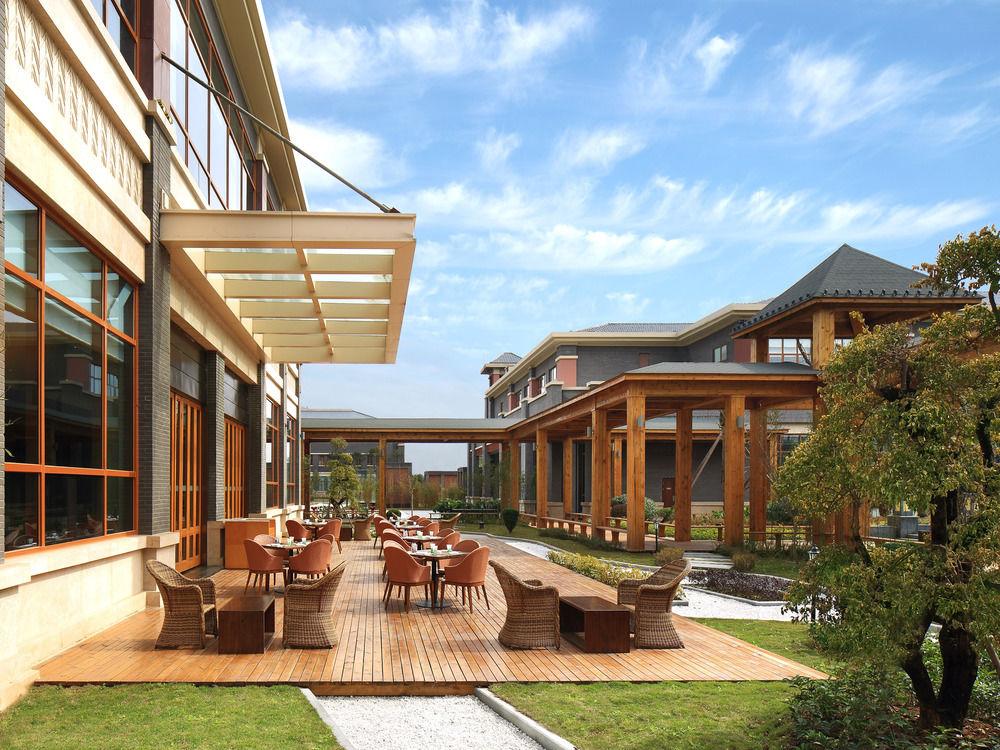 Four Points By Sheraton Chengdu, Anren Exteriör bild